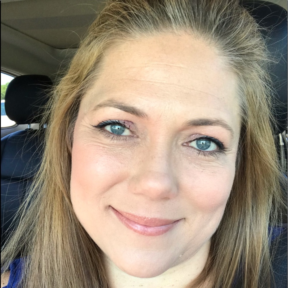 Meet your Posher, Darlene